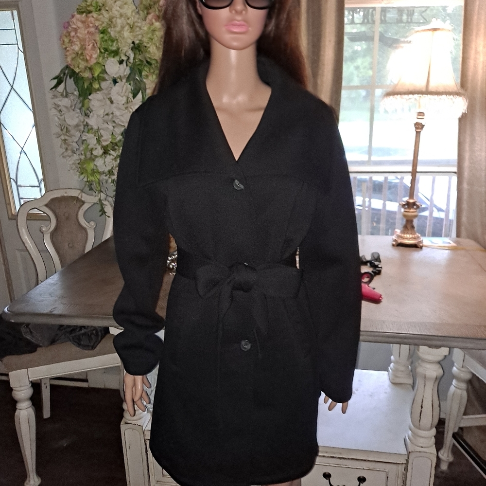 Worthington coat, size xl has some stretch